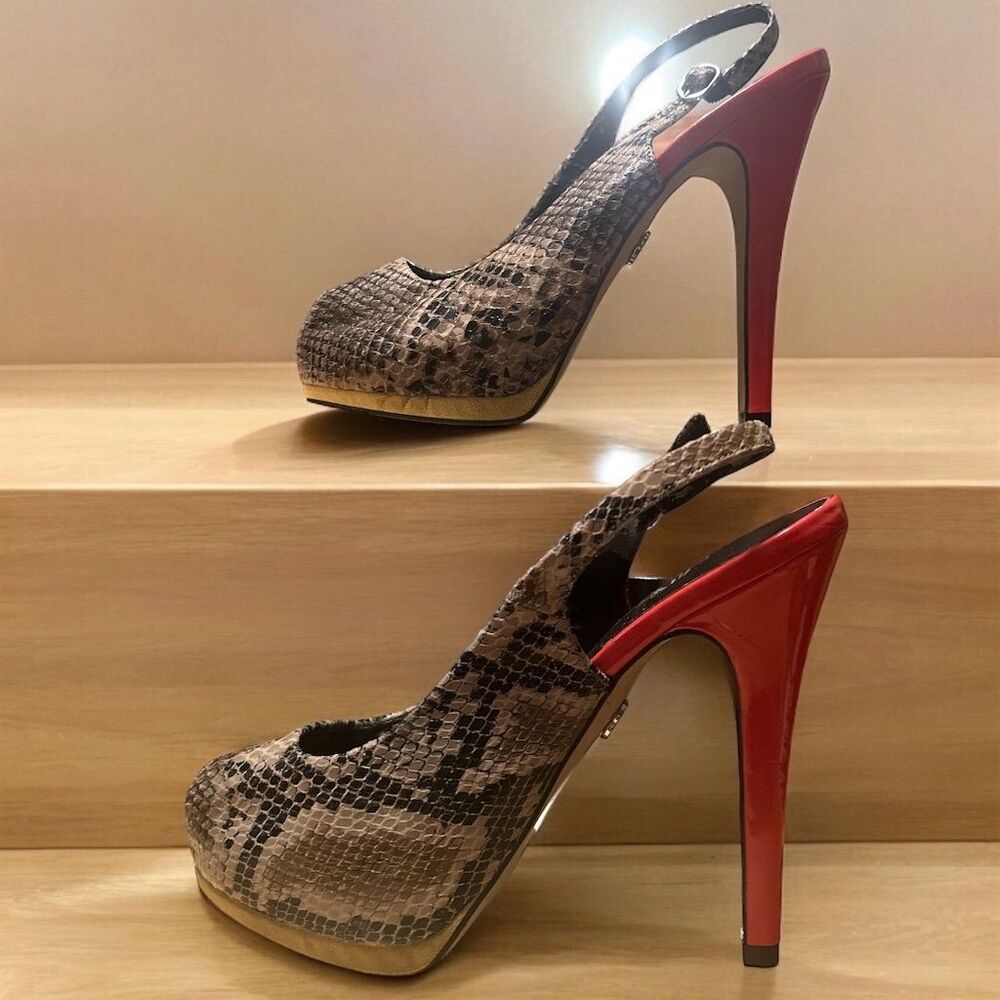 Rock & Republic Women's Snake Skin Peep Toe Stiletto Heels Size 8.5 Multicolor